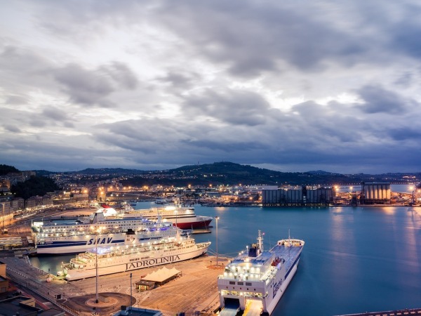 Ancona Airport Transfers (AOI) 