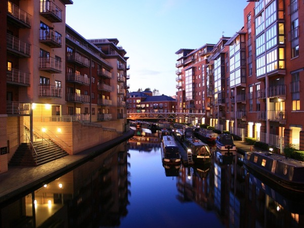 Birmingham Airport Transfers (BHX) 