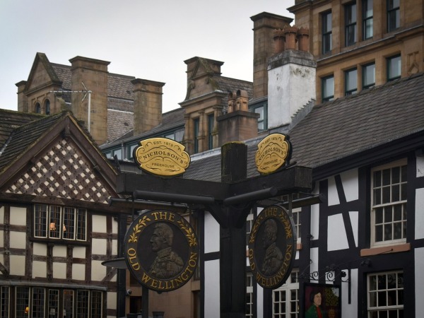 Manchester Airport Transfers (MAN) 