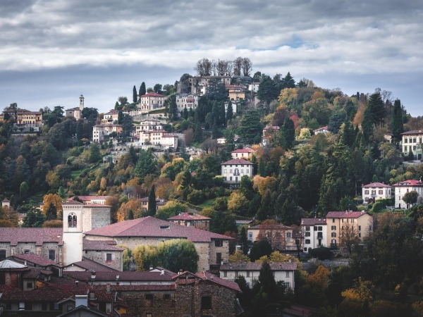 Milan Bergamo Airport Transfers (BGY) 