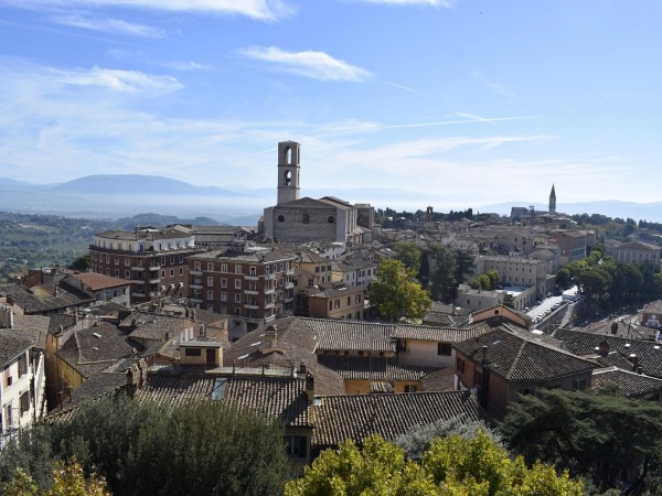 Perugia oro uosto pervežimai (PEG) 