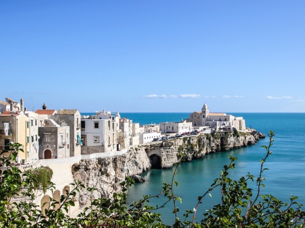 Reptéri transzferek Bari (BRI) 