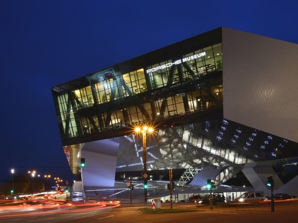 Stuttgart Airport Transfers (STR) 